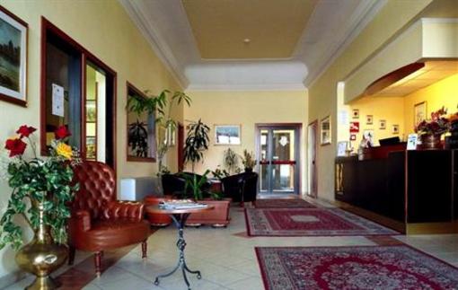 фото отеля Degli Amici Hotel Artena