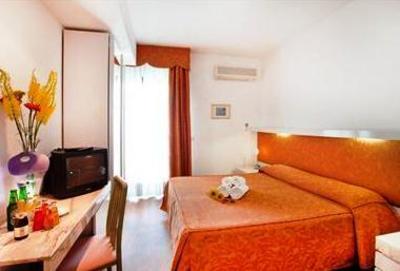 фото отеля Hotel Canguro