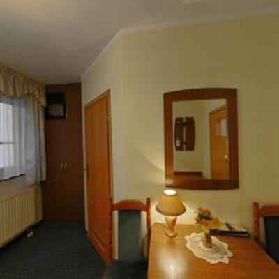 фото отеля Hotel Restauracja Podzamcze Szczecin