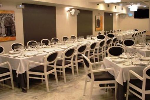 фото отеля Hotel Leonor Centro Soria