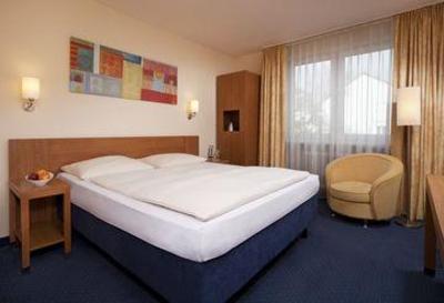 фото отеля Comfort Hotel am Medienpark