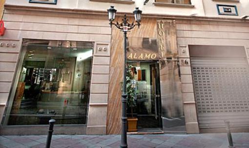 фото отеля Hotel Alamo