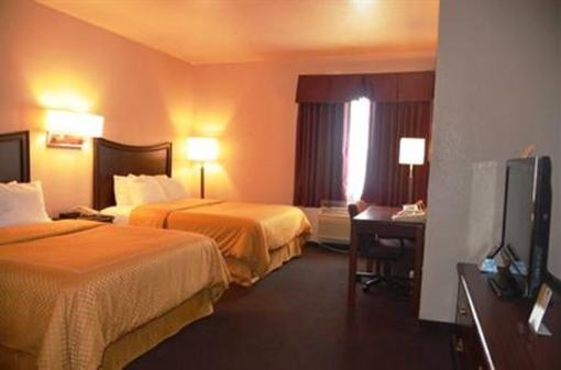 фото отеля Baymont Inn and Suites Clute