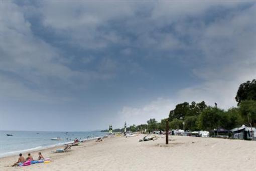 фото отеля Camping & Bungalow Park Els Prats