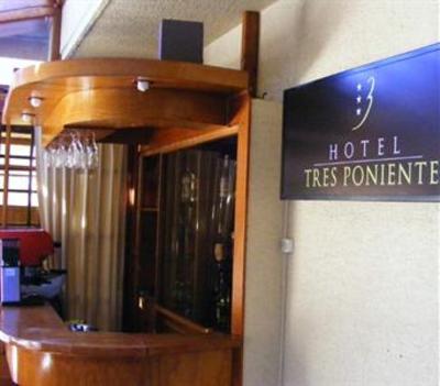 фото отеля Hotel Tres Poniente