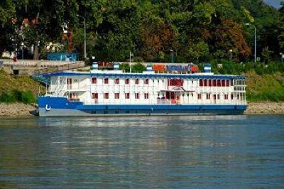 фото отеля Botel Marina