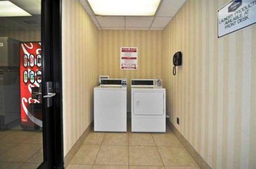 фото отеля Hampton Inn Greenville (Alabama)