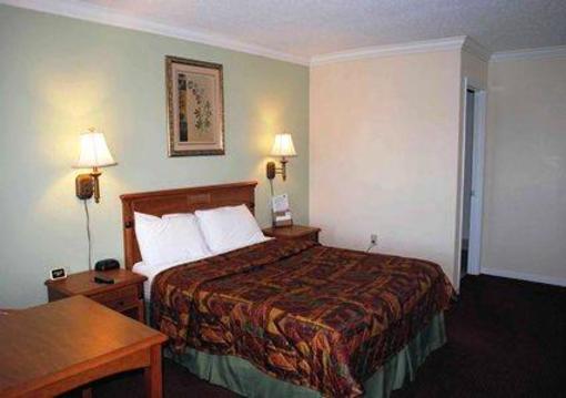 фото отеля Econo Lodge Inn Woodland