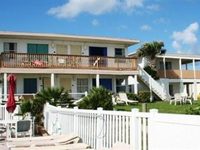 Driftwood Beach Motel