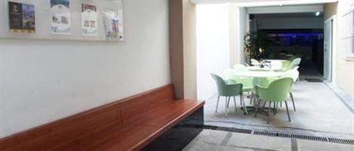 фото отеля Samba Palace Hostel