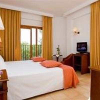 фото отеля Club Cala D'Or Park Apartments