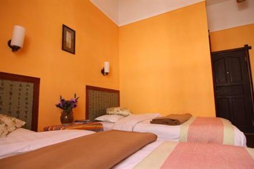 фото отеля Maple Leaf Inn Lijiang