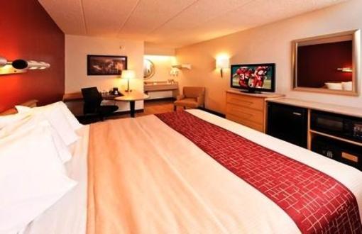 фото отеля Red Roof Inn Tampa Fairgrounds