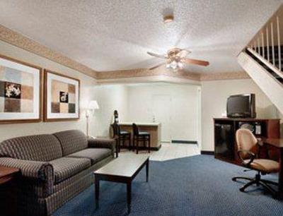 фото отеля Ramada New Braunfels