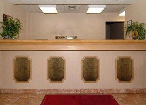 фото отеля Quality Suites Airport Fort Myers