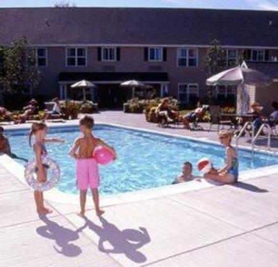 фото отеля CrestHill Suites Wichita