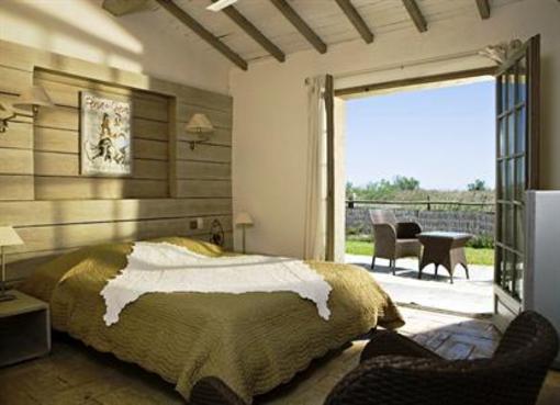 фото отеля Hotel Les Arnelles