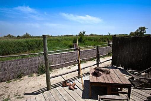 фото отеля Hotel Les Arnelles