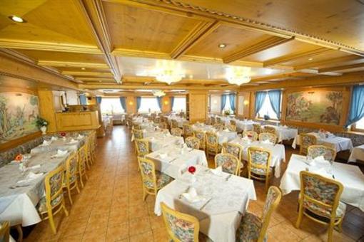фото отеля Hotel San Marco Moena