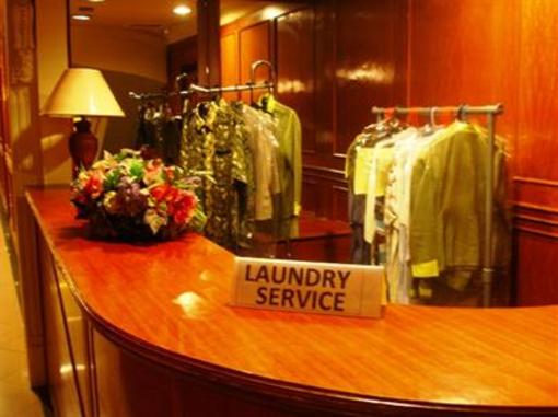 фото отеля Royal Regal Hotel Jakarta