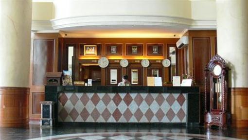 фото отеля Royal Regal Hotel Jakarta