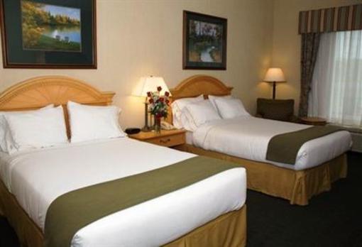 фото отеля Holiday Inn Express Hotel & Suites Watertown-Thousand Islands