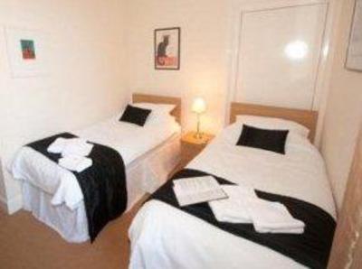 фото отеля Edinburgh Holiday Apartments Edinburgh