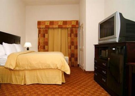 фото отеля Candlewood Suites - Arlington