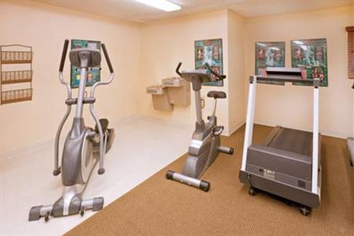фото отеля Candlewood Suites - Arlington