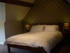 фото отеля Broom Hall Inn Alcester