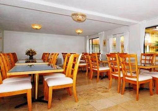 фото отеля Quality Inn & Suites Bakersfield
