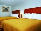 фото отеля Quality Inn & Suites Bakersfield