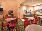 фото отеля Holiday Inn Express Batesville