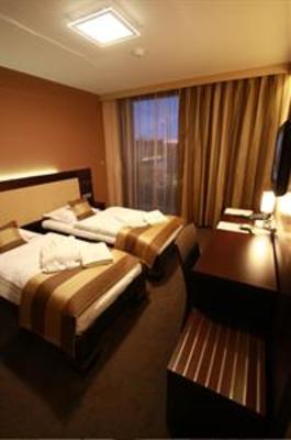 фото отеля Hotel Dolphin Senec