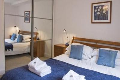 фото отеля Your Space Cambridge Apartments Norwich Street