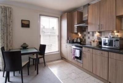 фото отеля Your Space Cambridge Apartments Norwich Street