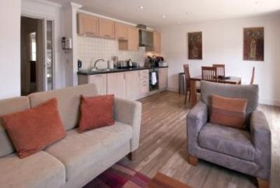 фото отеля Your Space Cambridge Apartments Norwich Street