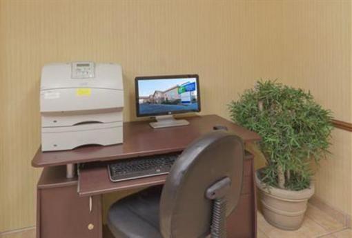фото отеля Holiday Inn Express Bishop