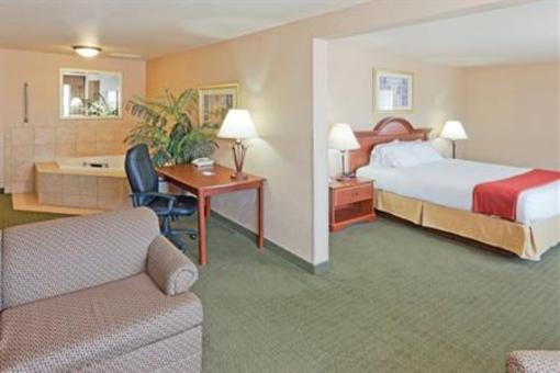 фото отеля Holiday Inn Express Gillette