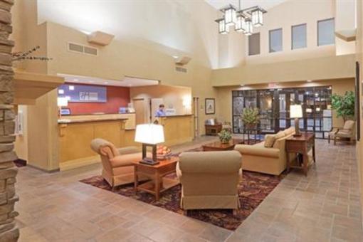 фото отеля Holiday Inn Express Gillette