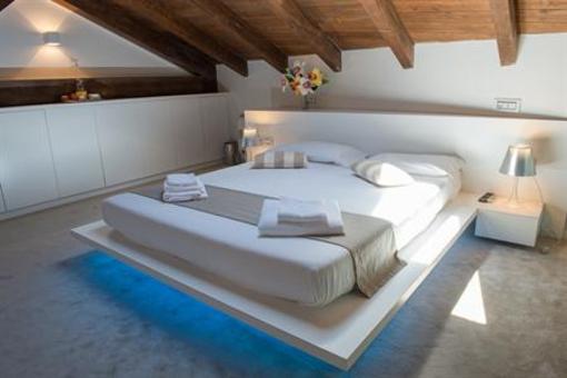 фото отеля Birkin B&B