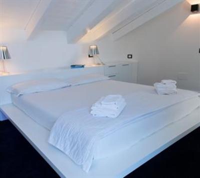 фото отеля Birkin B&B