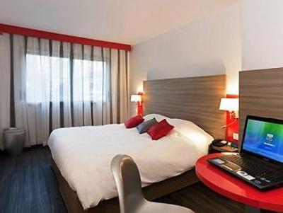 фото отеля Ibis Styles Grenoble Centre Gare