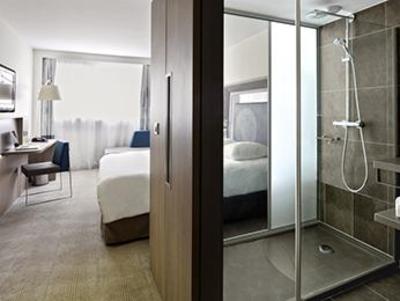 фото отеля Novotel Lyon Confluence