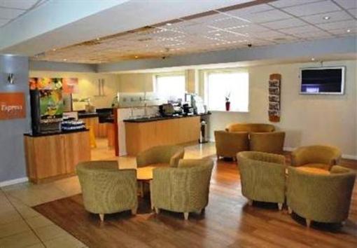 фото отеля Holiday Inn Express Portsmouth - Gunwharf Quays