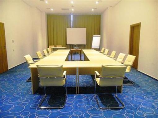 фото отеля Marshal Garden Hotel