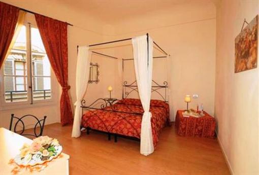 фото отеля Bed and Breakfast di Piazza del Duomo