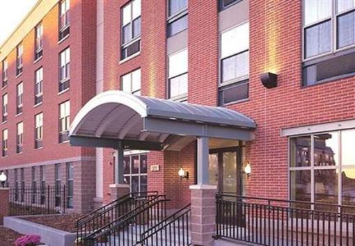 фото отеля TownePlace Suites Minneapolis Downtown