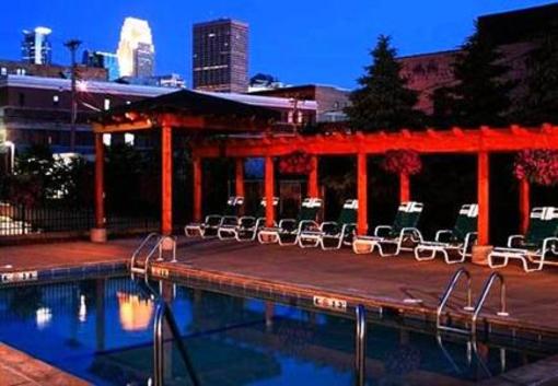фото отеля TownePlace Suites Minneapolis Downtown