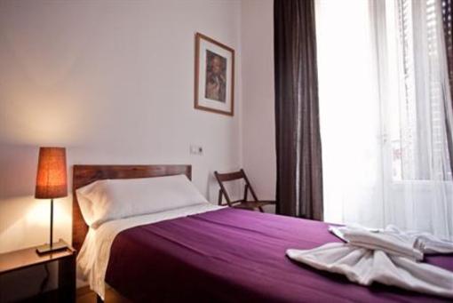фото отеля Hostal Nuestra Senora de la Paloma